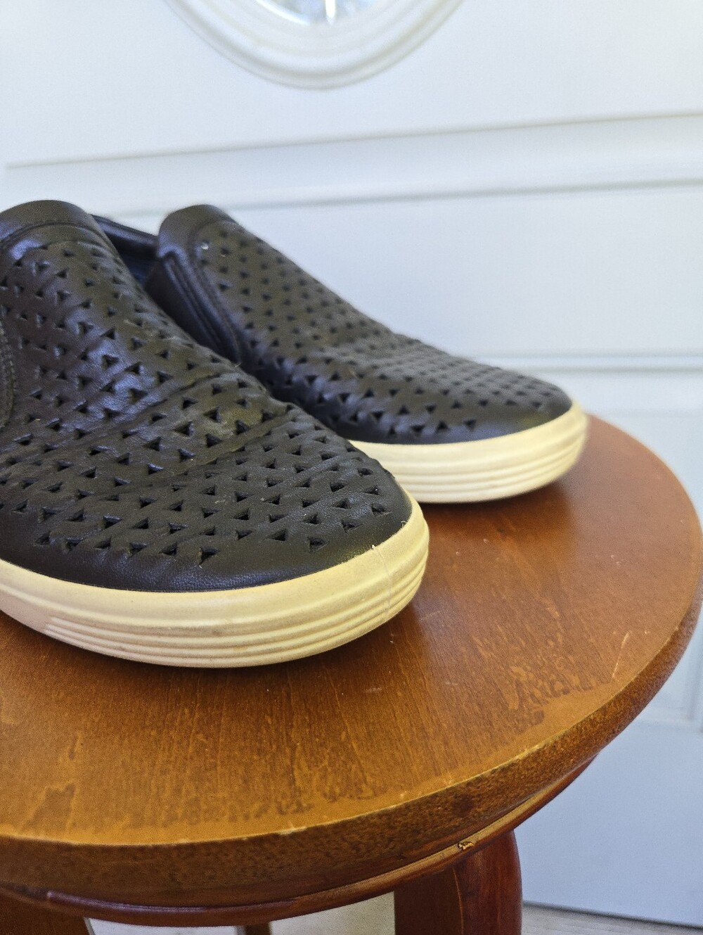 ECCO Soft 7 Laser Cut Slip-On Sneaker - Picture 4 of 6